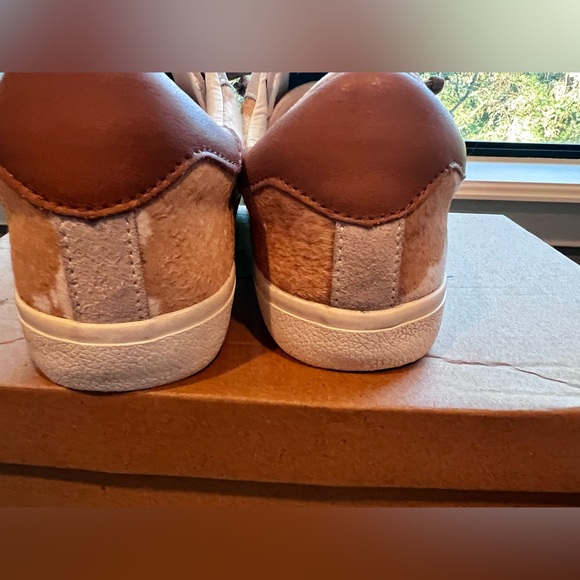 VINTAGE HAVANA Calf-Hair Low-Top Sneakers Size 7.5 - Picture 8 of 11